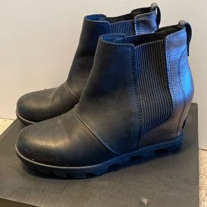 Black Sorel Wedges